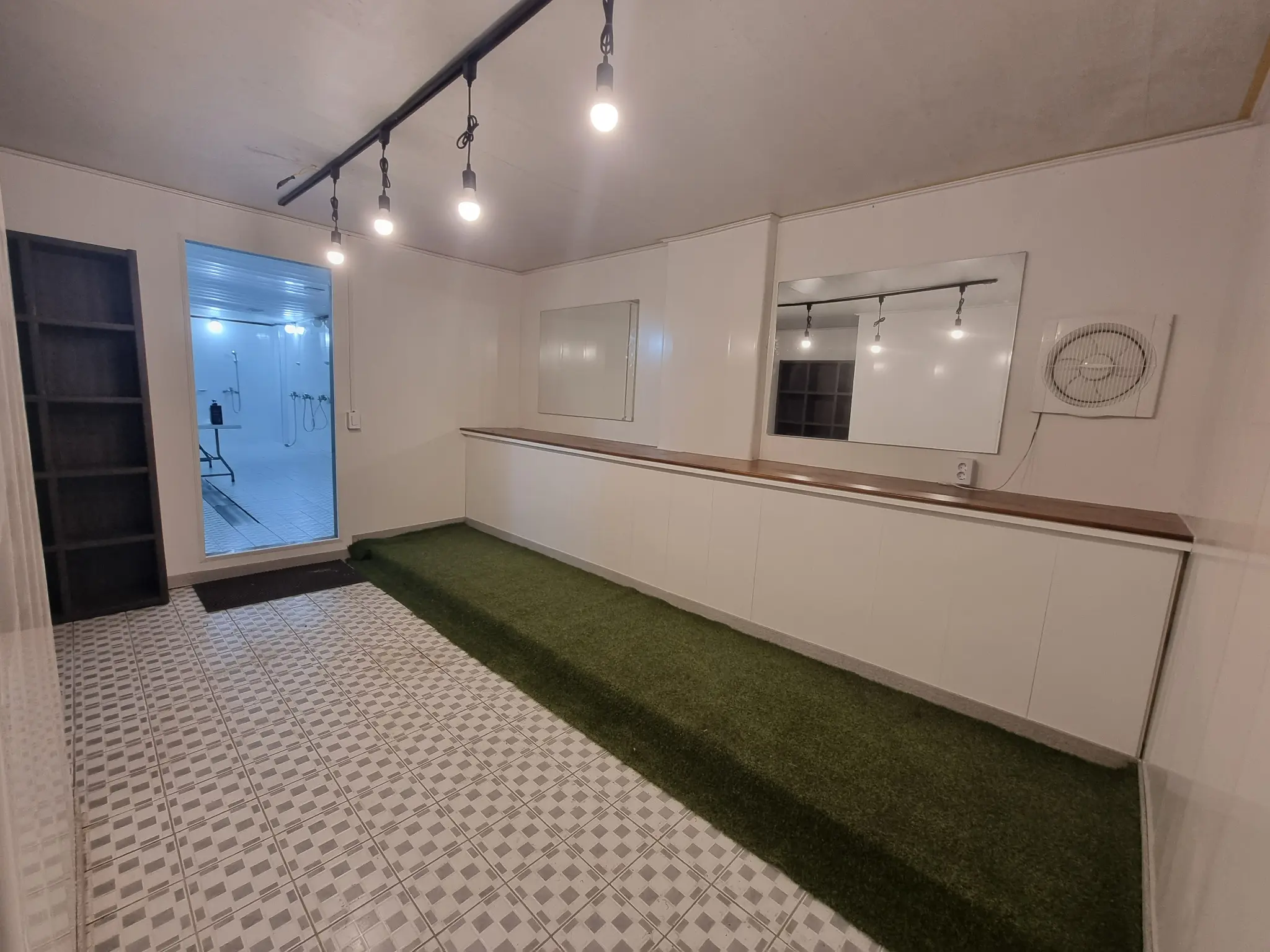 공용 세면·탈의 공간